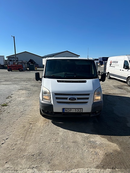 Ford Transit 6 of 8