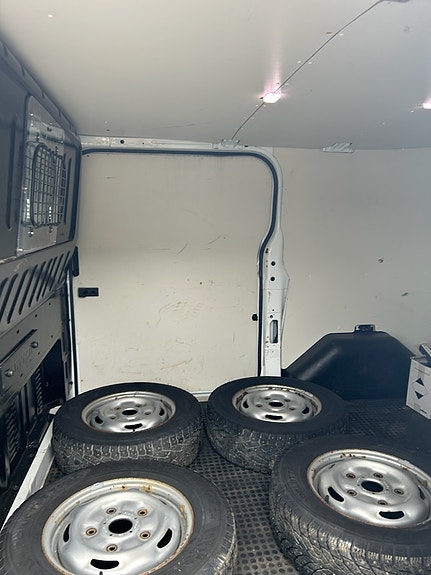 Ford Transit 7 of 8