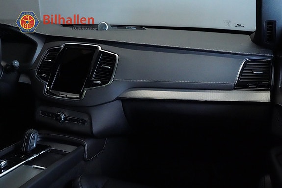 Volvo XC90 29 of 30