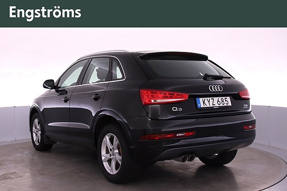 Audi Q3 4 of 23