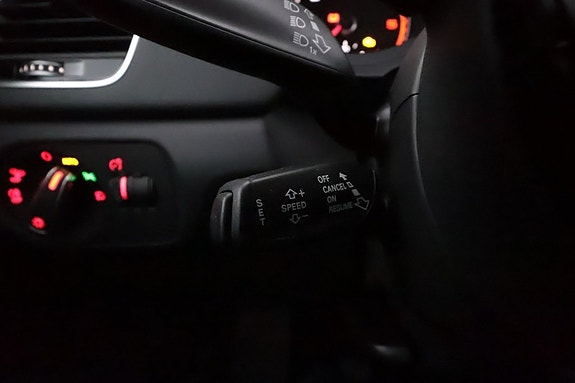 Audi Q3 16 of 23