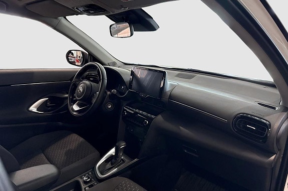 Toyota Yaris Cross 6 of 11