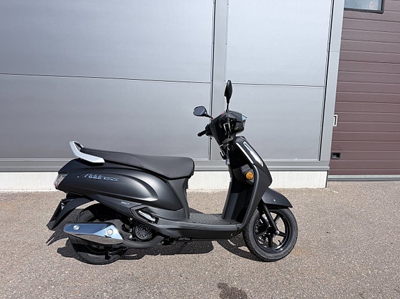 Suzuki UK125 Address