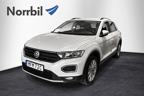 Volkswagen T-Roc 2 of 5