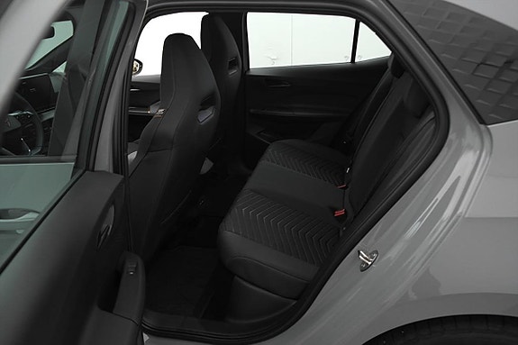 Cupra Born 19 of 20