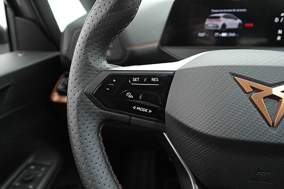 Cupra Born 10 of 20