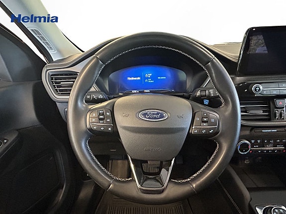 Ford Kuga 6 of 12