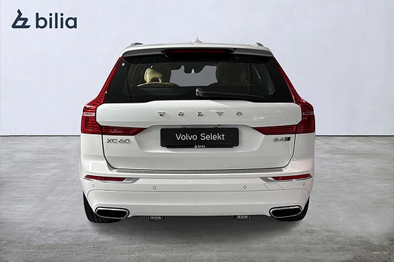 Volvo XC60 5 of 22