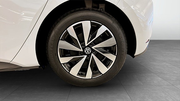 Volkswagen ID.3 Neo 6 of 13