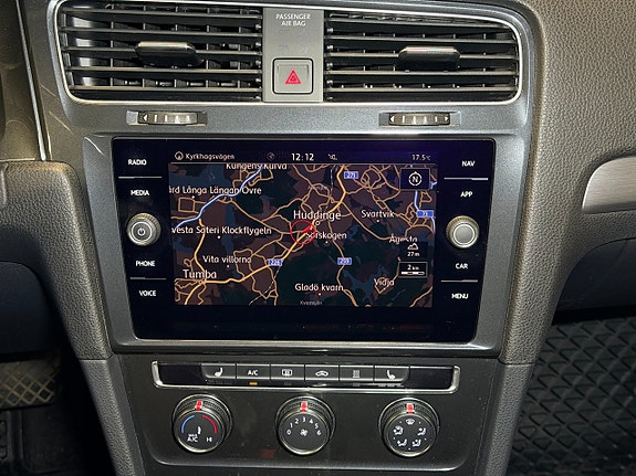 Volkswagen Golf I 19 of 22