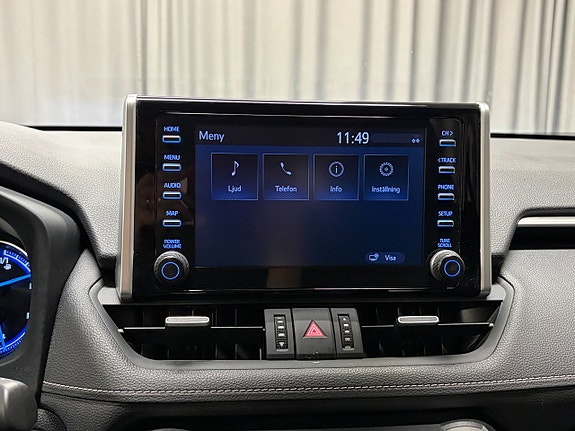 Toyota RAV4 16 of 18