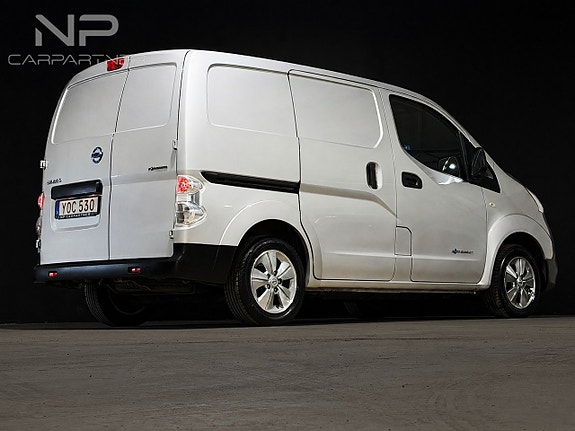 Nissan e-NV200 6 of 22