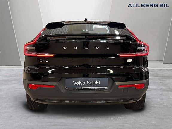 Volvo C40 13 of 15