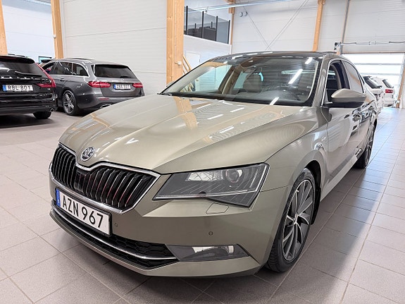 Skoda Superb 3 of 22