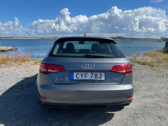 Audi A3 3 of 5