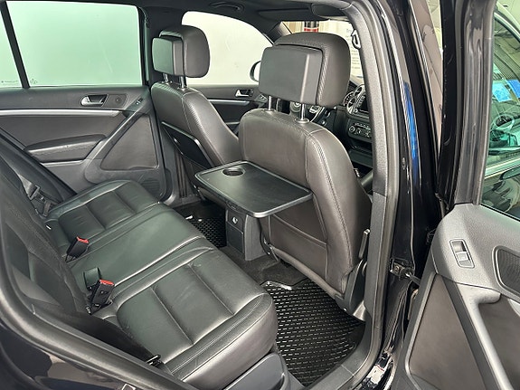 Volkswagen Tiguan 17 of 22