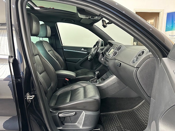 Volkswagen Tiguan 13 of 22