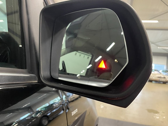 Mercedes-Benz V250 20 of 26