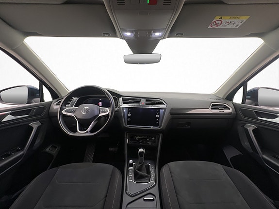 Volkswagen Tiguan 14 of 30