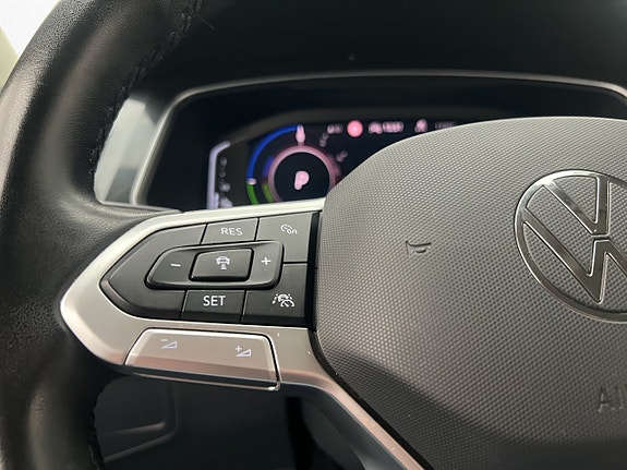 Volkswagen Tiguan 20 of 30