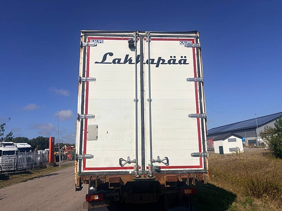 Volvo FH 84 TR 11 of 11