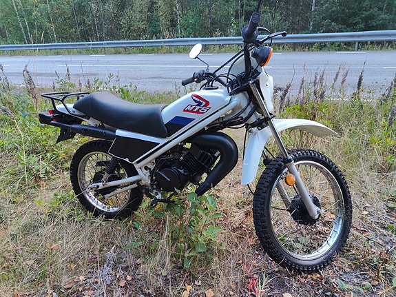 Honda Mt5 4 of 6