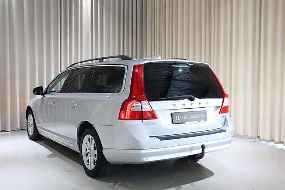 Volvo V70 8 of 29