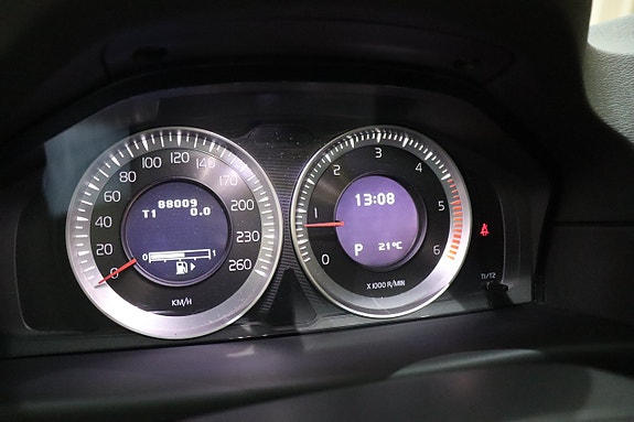Volvo V70 19 of 29