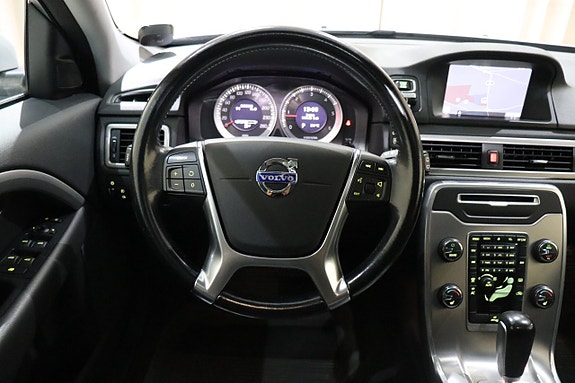 Volvo V70 18 of 29