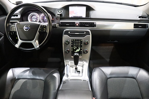 Volvo V70 20 of 29