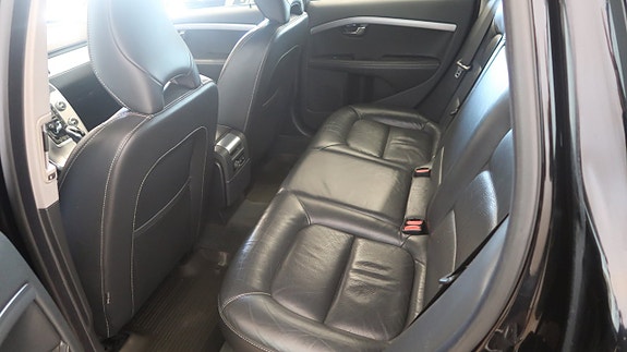 Volvo XC70 20 of 22