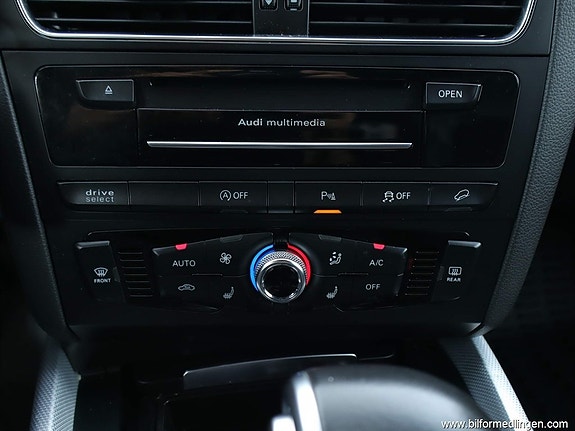 Audi Q5 12 of 22