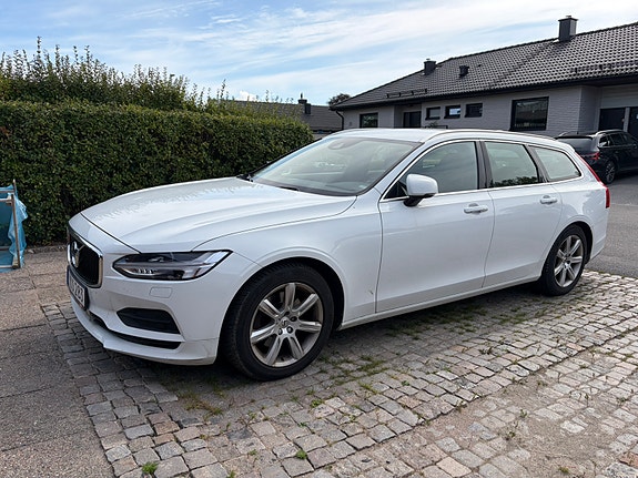 Volvo V90 4 of 5