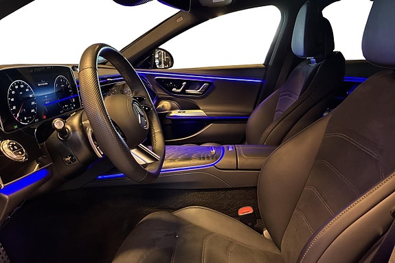 Mercedes-Benz E300 14 of 24
