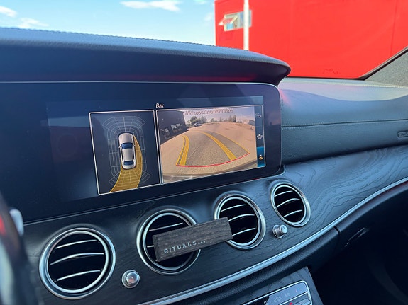 Mercedes-Benz E220 d 20 of 20