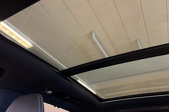 Volvo XC90 27 of 27