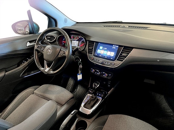 Opel Crossland X 11 of 18