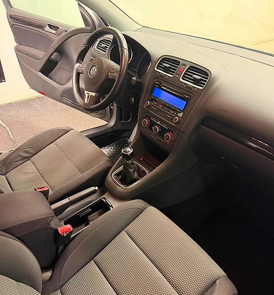 Volkswagen Golf I 16 of 18