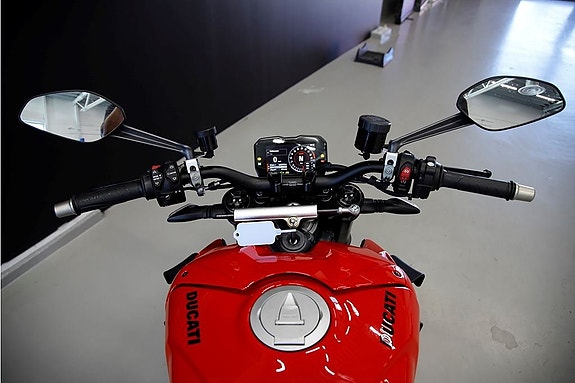 Ducati Streetfighter V4 DQS, 208hk 6 of 9