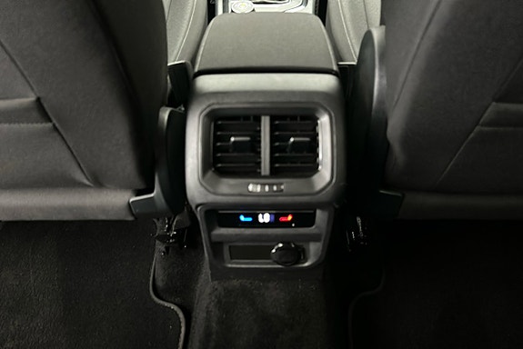 Volkswagen Tiguan Allspace 22 of 28