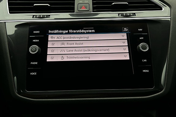 Volkswagen Tiguan Allspace 24 of 28