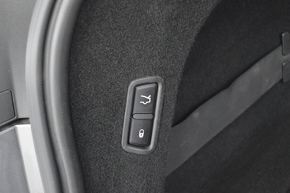 Maserati Levante 21 of 27