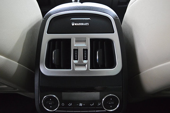 Maserati Levante 20 of 27
