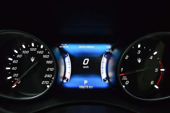 Maserati Levante 13 of 27
