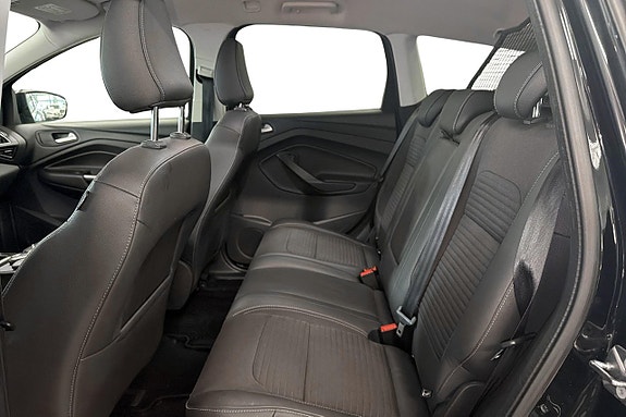 Ford Kuga 10 of 13