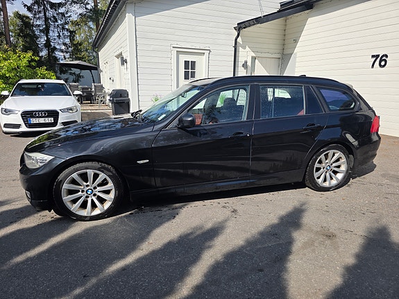 BMW 320 5 of 5