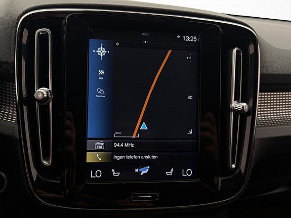 Volvo XC40 22 of 30