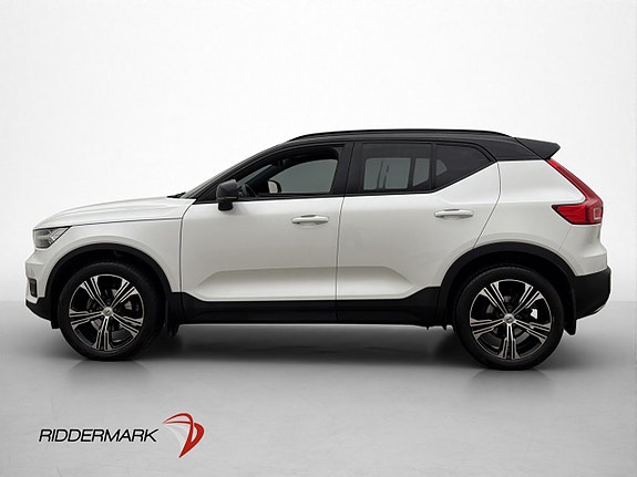 Volvo XC40 4 of 30