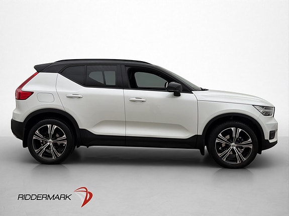 Volvo XC40 9 of 30