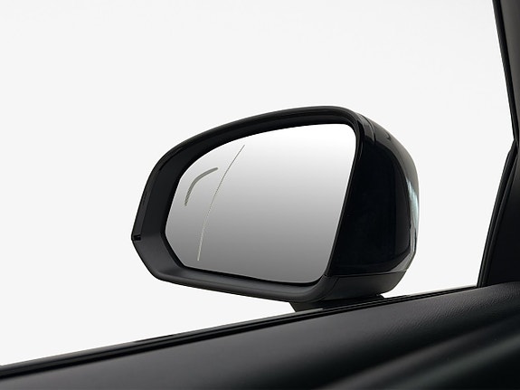 Volvo XC40 11 of 30